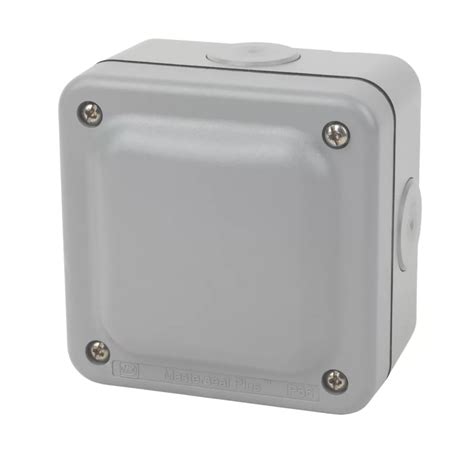 screwfix 30a junction box